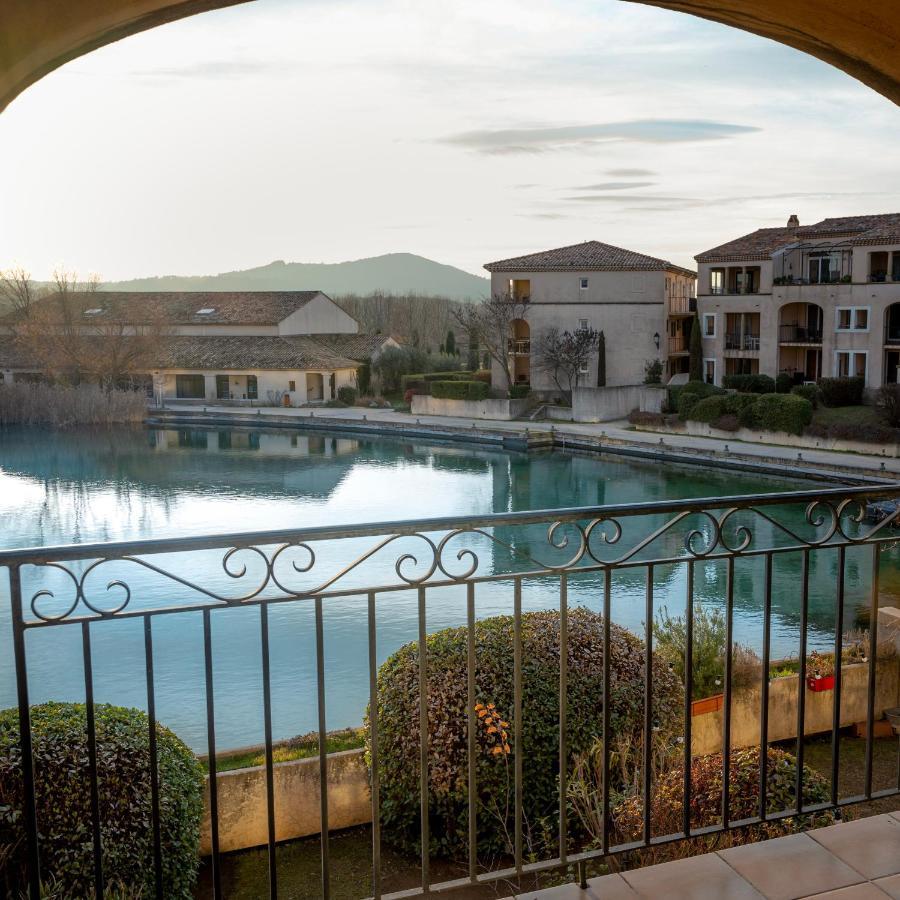 Magnifique Vue Lac Au Golf De Pont-Royal Mallemort Esterno foto